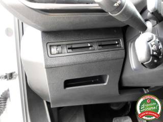 PEUGEOT 3008 usata, con Servosterzo