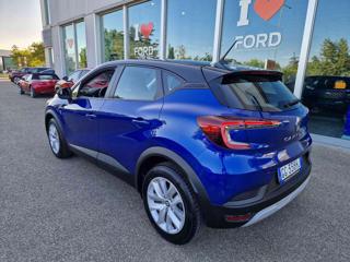 RENAULT Captur usata, con Autoradio