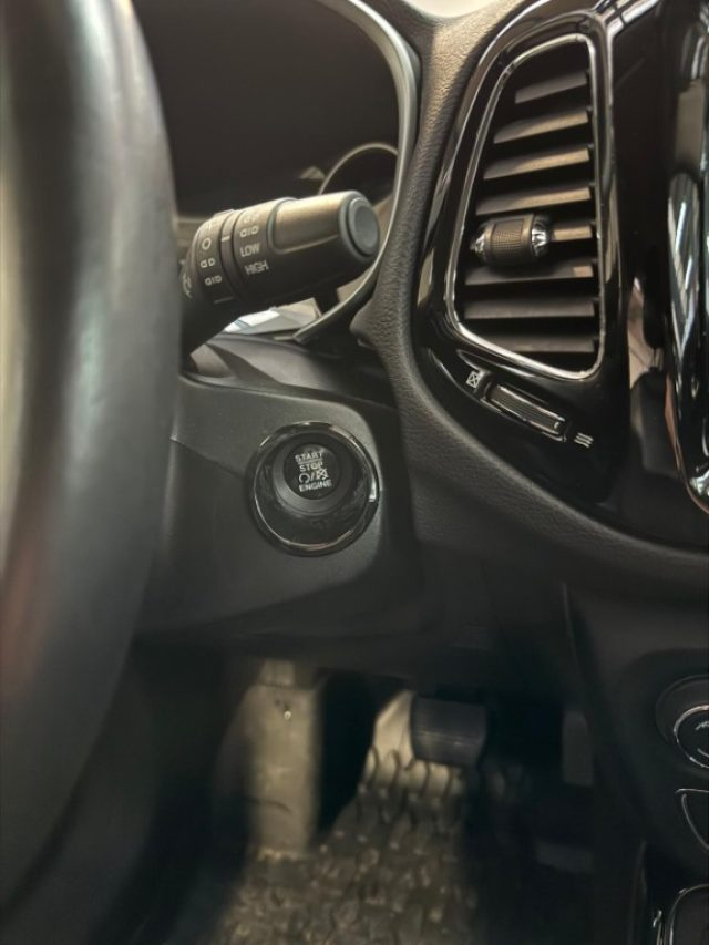 JEEP Compass usata, con Sensori di parcheggio posteriori