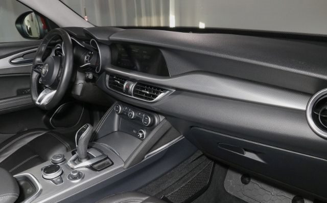 ALFA ROMEO Stelvio usata, con Climatizzatore