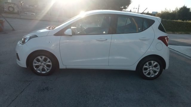HYUNDAI i10 usata, con ESP