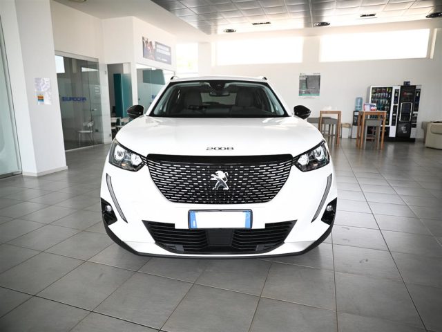 PEUGEOT 2008 usata, con Airbag