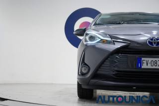 TOYOTA Yaris usata 44