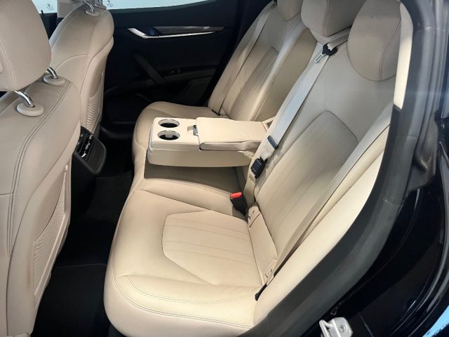 MASERATI Ghibli usata, con Cerchi in lega