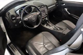 MERCEDES-BENZ SLK 200 usata, con Sedili riscaldati