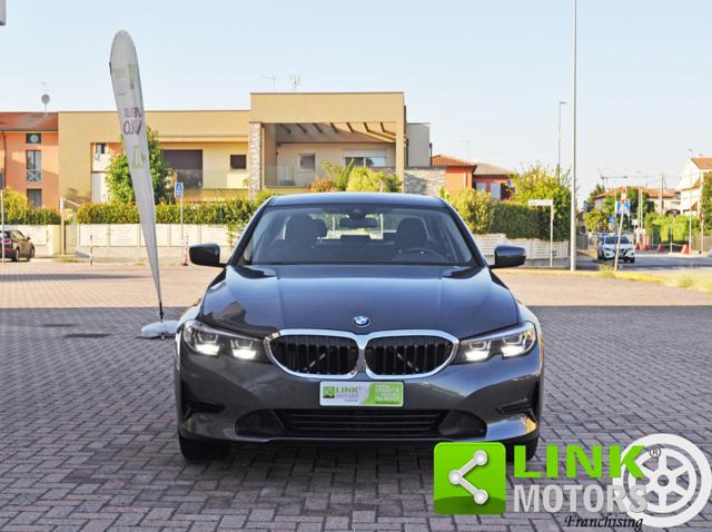 BMW 320 usata, con Boardcomputer