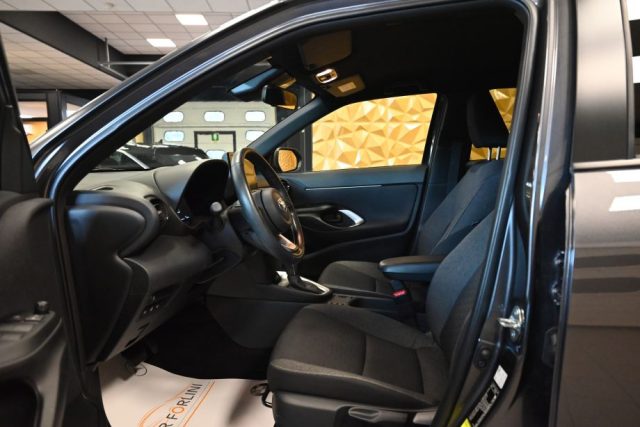 TOYOTA Yaris Cross usata 21