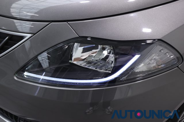 LANCIA Ypsilon usata 36