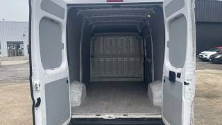 OPEL Movano usata, con USB