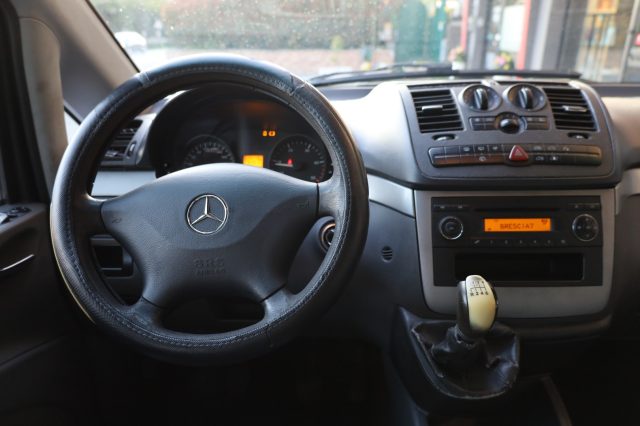 MERCEDES-BENZ Viano usata, con Park Distance Control