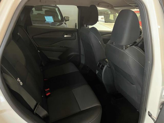 NISSAN Qashqai usata, con Sensori di parcheggio anteriori