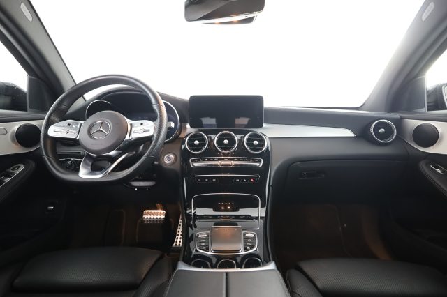 MERCEDES-BENZ GLC 220 usata 4