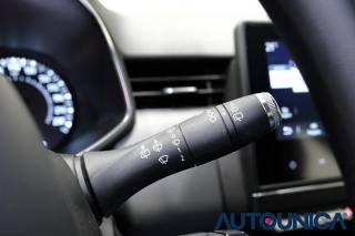 RENAULT Clio usata, con Monitoraggio pressione pneumatici
