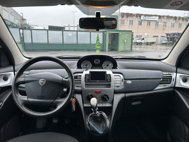 LANCIA Ypsilon usata, con Immobilizzatore elettronico