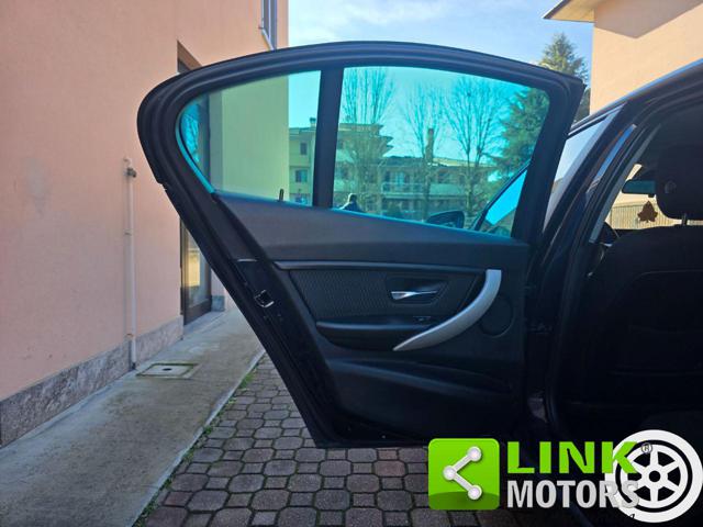 BMW 330 usata, con Chiusura centralizzata