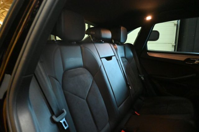 PORSCHE Macan usata 35