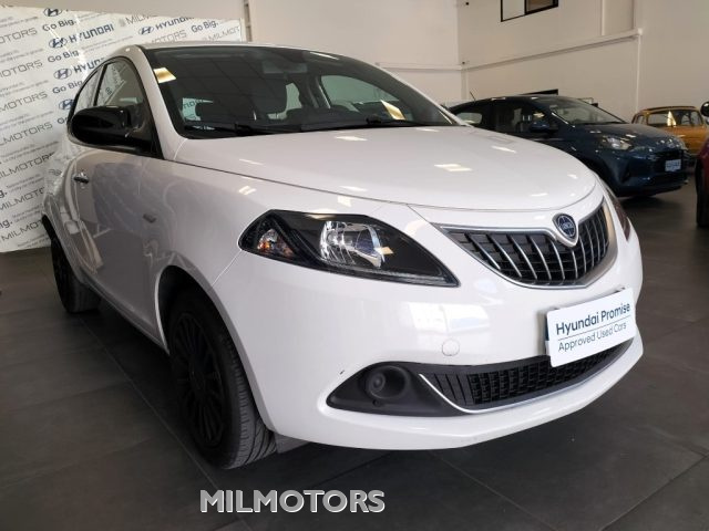 LANCIA Ypsilon usata, con Chiusura centralizzata