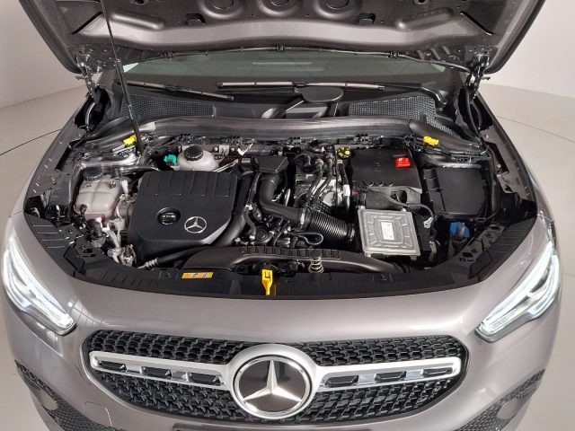 MERCEDES-BENZ GLA 250 usata, con Alzacristalli elettrici