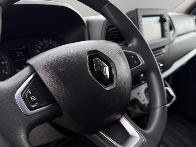 RENAULT Master usata, con Bracciolo