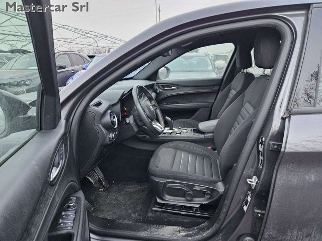 ALFA ROMEO Stelvio usata, con Climatizzatore