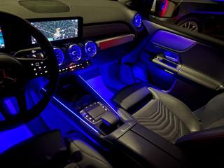 MERCEDES-BENZ GLB 200 usata, con Bluetooth