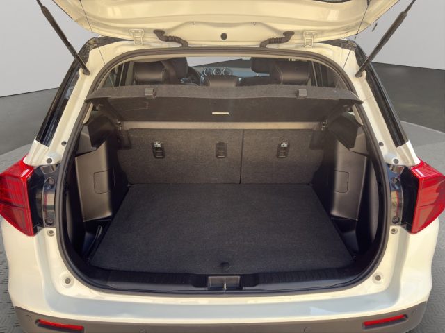 SUZUKI Vitara usata, con Bluetooth