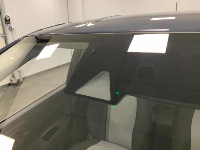 HYUNDAI i10 usata, con Specchietti laterali elettrici