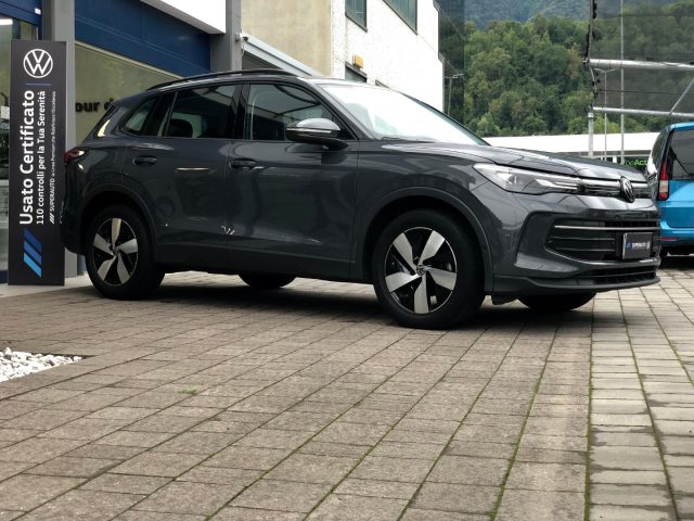 VOLKSWAGEN Tiguan usata, con Servosterzo