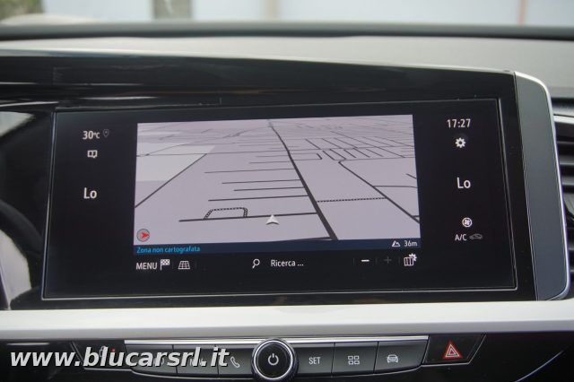 OPEL Grandland usata, con Specchietti laterali elettrici