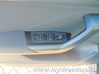 VOLKSWAGEN T-Roc usata 30