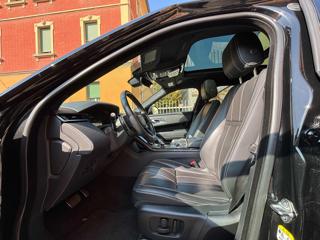 LAND ROVER Range Rover Velar usata, con Cronologia tagliandi