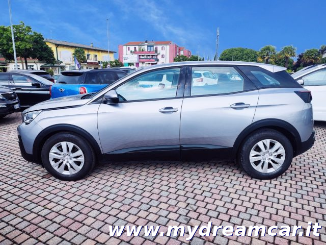 PEUGEOT 3008 usata, con Autoradio
