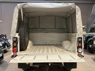 LAND ROVER Defender usata 13