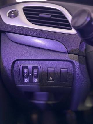 RENAULT Scenic usata 18