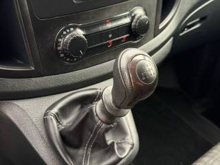 MERCEDES-BENZ Vito usata 13