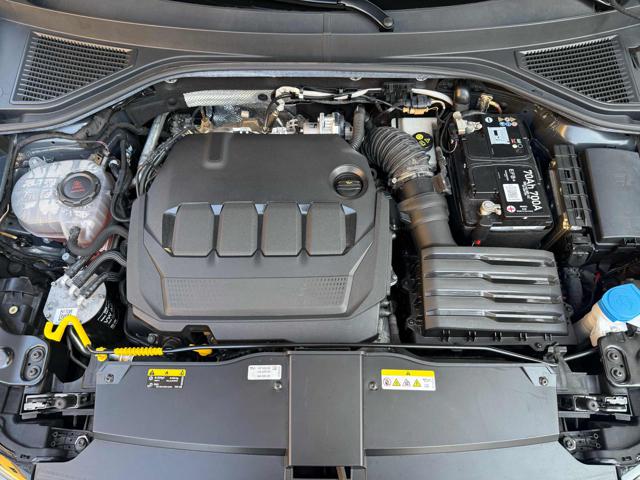 VOLKSWAGEN T-Roc usata, con Autoradio digitale