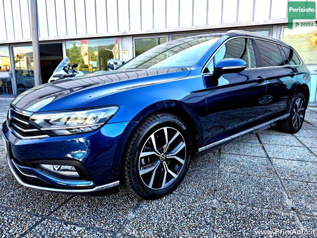 VOLKSWAGEN Passat Variant usata, con ABS