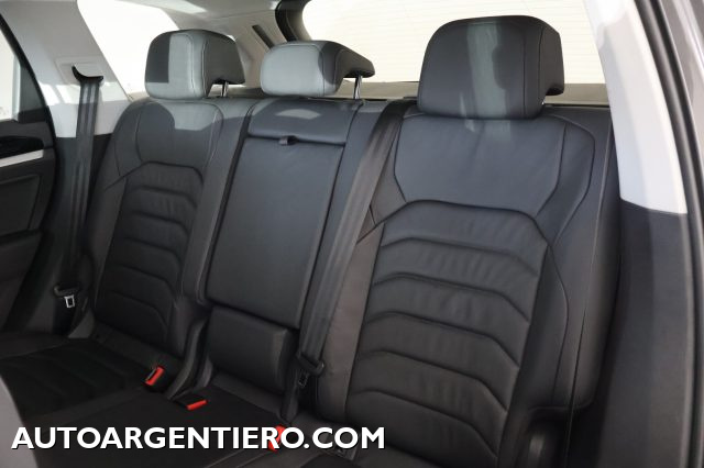 VOLKSWAGEN Touareg usata, con Controllo vocale