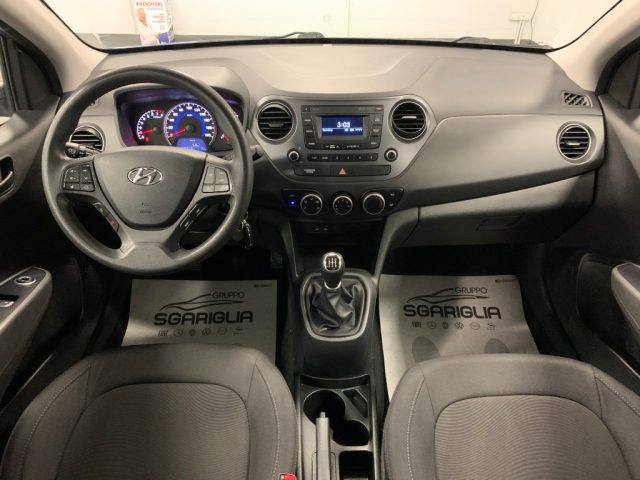 HYUNDAI i10 usata, con Autoradio