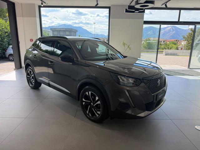 PEUGEOT 2008 usata, con Airbag