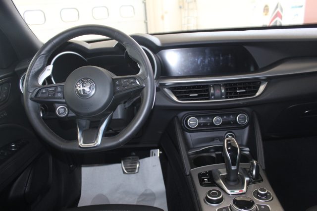 ALFA ROMEO Stelvio usata, con Controllo trazione