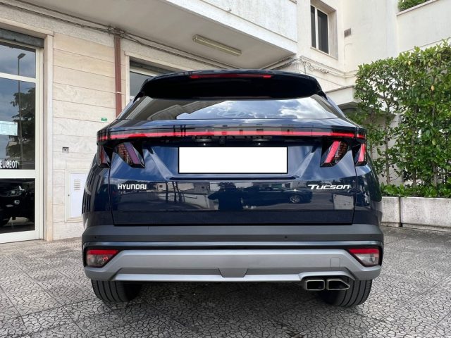 HYUNDAI Tucson usata 8
