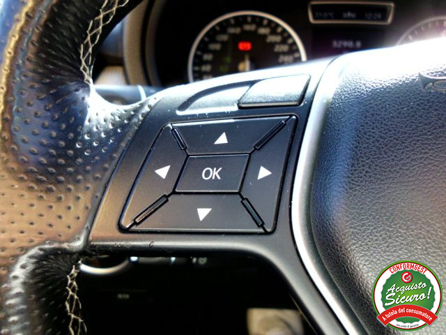 MERCEDES-BENZ B 180 usata, con Fari LED