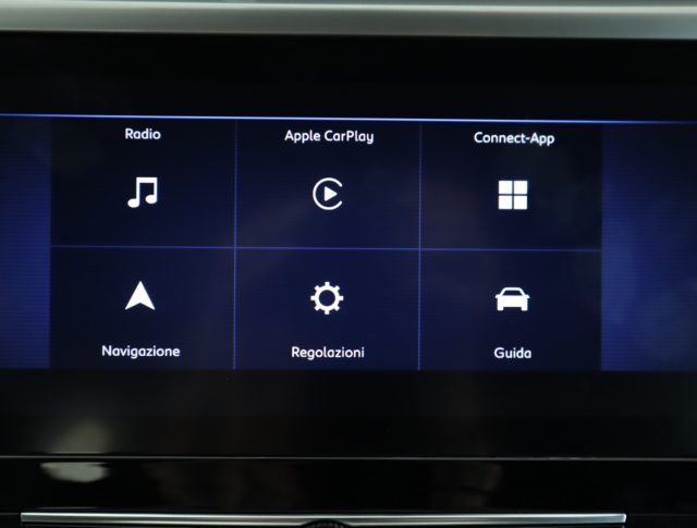 OPEL Corsa usata, con Touch screen