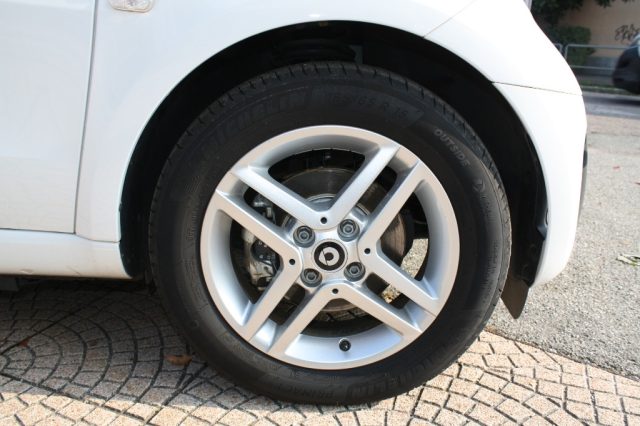 SMART ForTwo usata, con Autoradio digitale