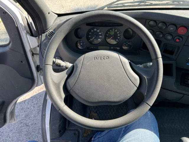 IVECO Daily usata 12