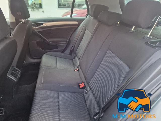 VOLKSWAGEN Golf usata, con ESP