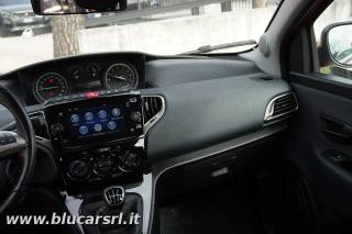 LANCIA Ypsilon usata, con Fendinebbia