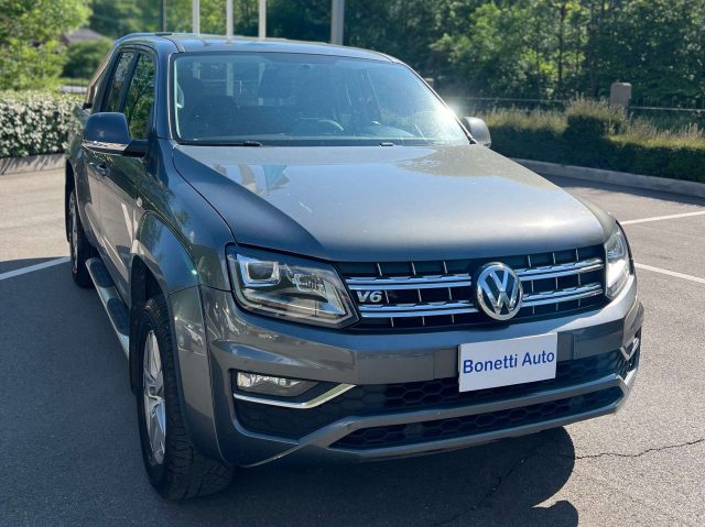 VOLKSWAGEN Amarok usata, con Autoradio