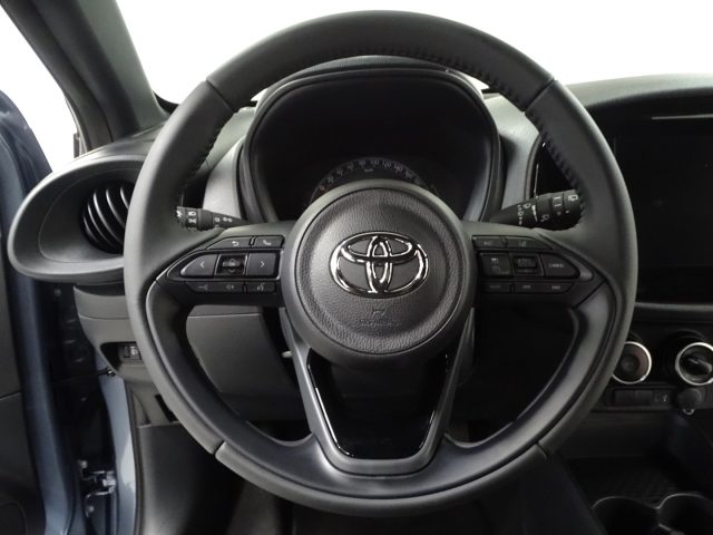 TOYOTA Aygo X usata, con Touch screen